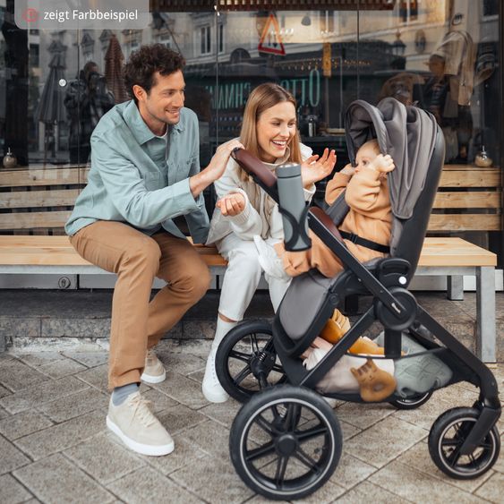Hauck Set di passeggini 4in1 Walk N Care Air Trio Set con seggiolino auto i-Size e base Isofix e set di accessori XXL - Nero